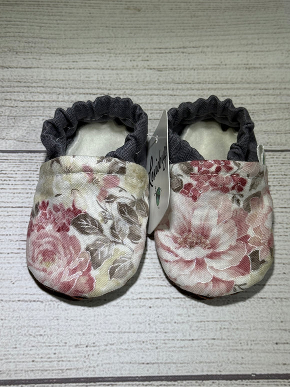 Cream Gray Flowers (0-3 mo)