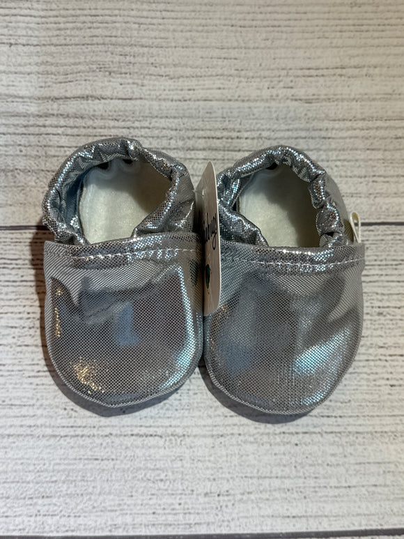 Shiny Silver (3-6 months)