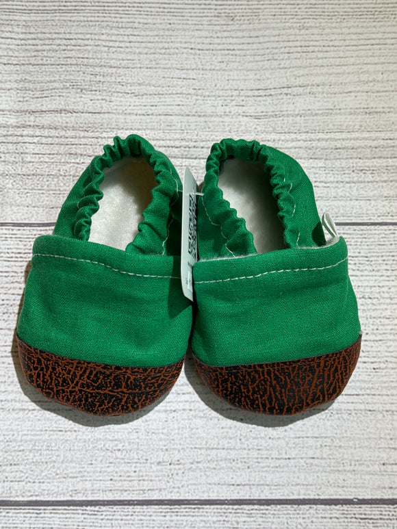 Solid Kelly Green (12-18 months)