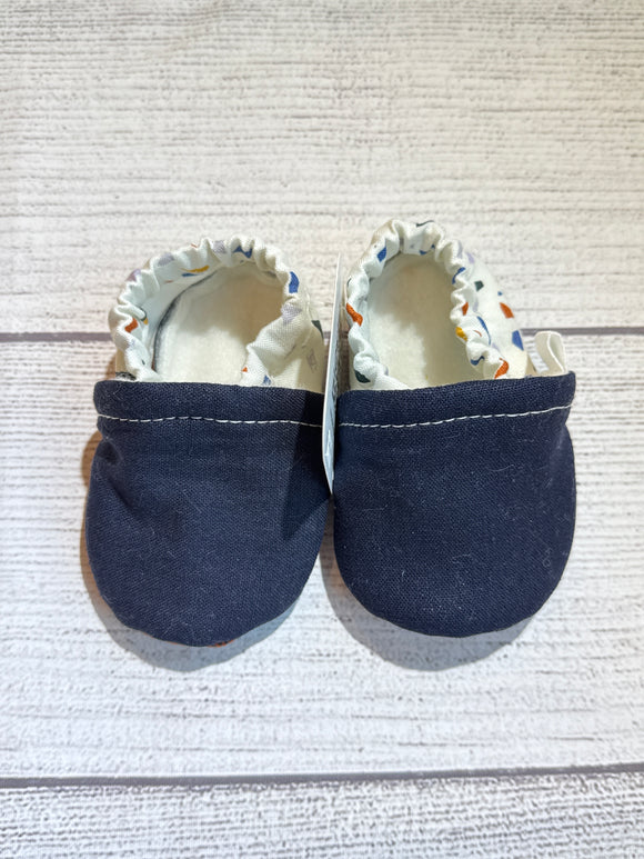 Navy with Funfetti backing (6-9 months)