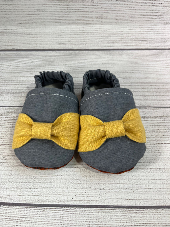 Solid Steel Gray with Muted Mustard Bow (12-18 months)