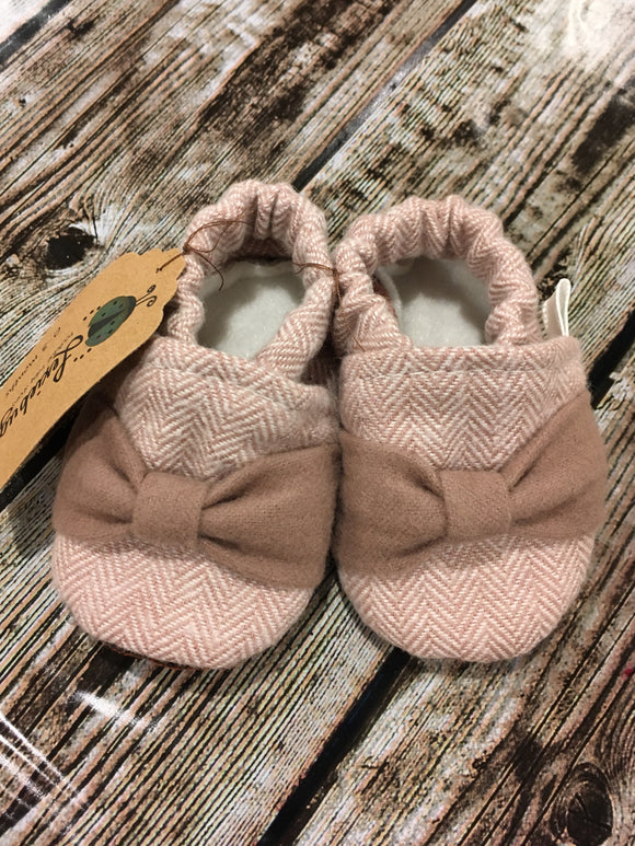 Mauve Herringbone with Bow (0-3 months)