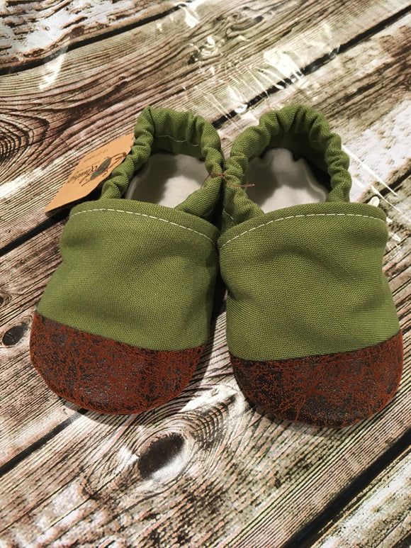 Solid Olive Green (12-18 months)