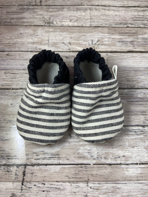 Faded Black and White Stripes (0-3 months)