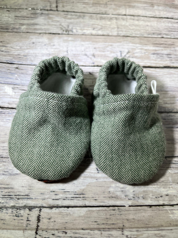 Olive Green Herringbone (0-3 months)