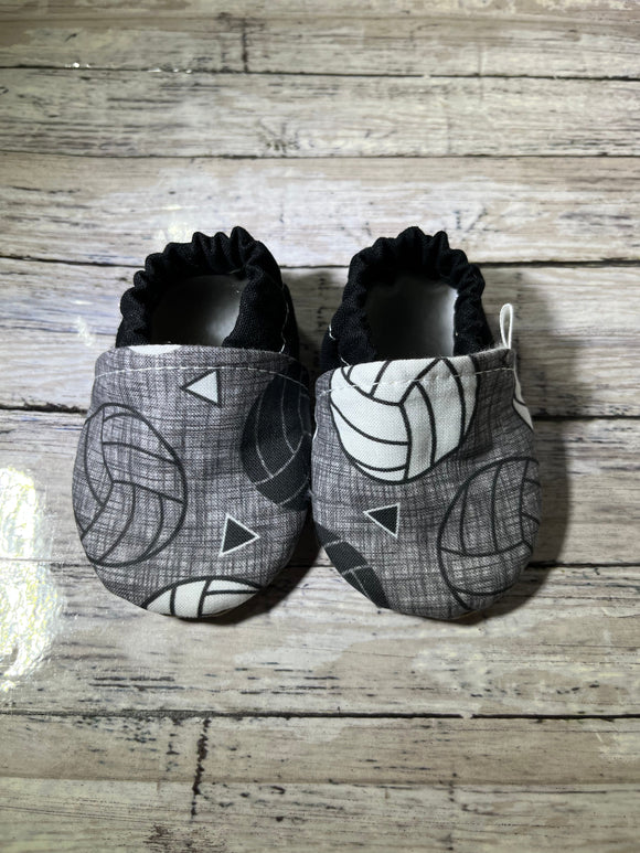 Gray Volleyball (3-6 months)